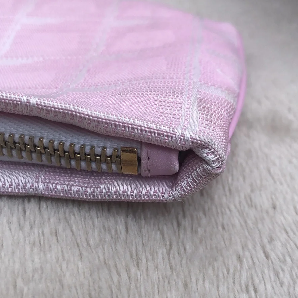CHANEL New Travel Line Pink Pochette